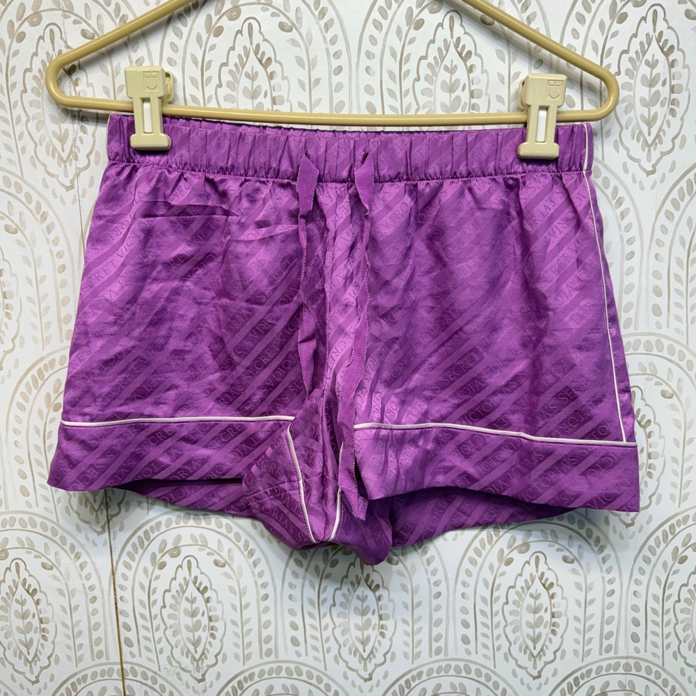 Victoria's Secret Pajama Shorts Women‎ XS Purple Logo Satin Sleep Lounge